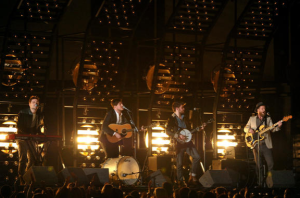 Mumford & Sons played their popular hit "I Will Wait" at the 2013 Grammy Awards.